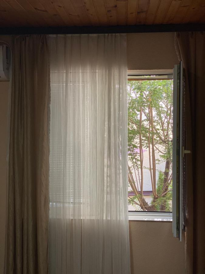 Zani Hostel Призрен Экстерьер фото